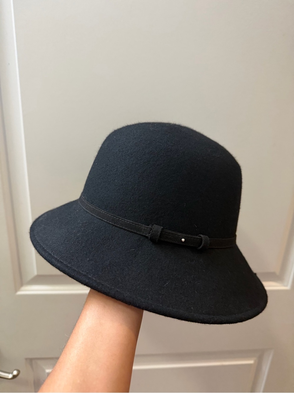 Apt. 9 Black Felt Cloche Hat with Slim Band